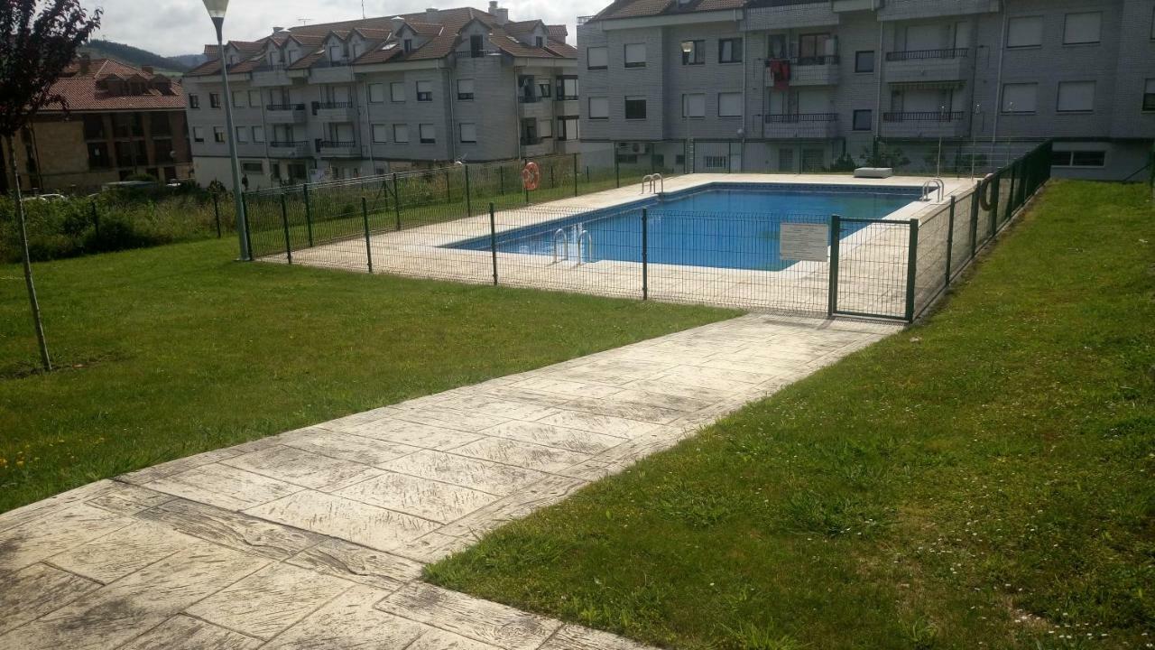 Apartamentos La Colina San Miguel de Meruelo Exterior foto
